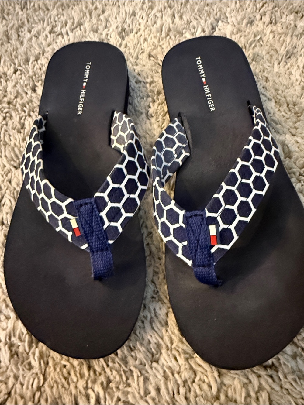 Tommy Hilfiger Navy Flip Flops beach girlhoodcore collegiate feminine preppy 7